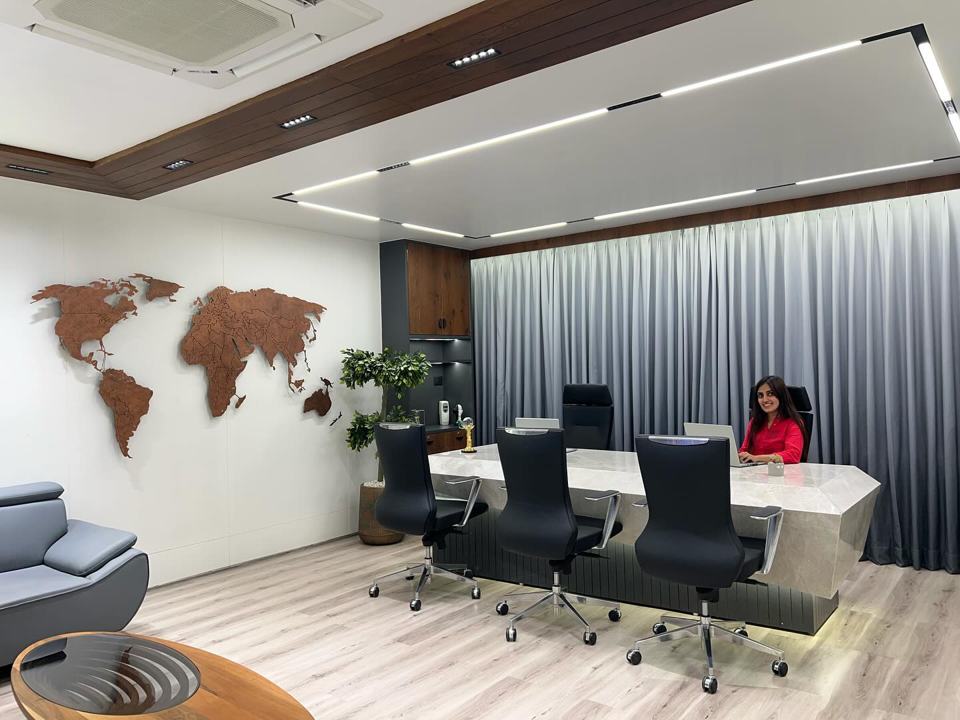 Boss cabin design