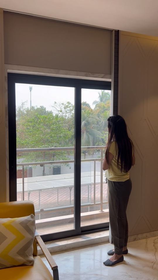 No Curtain window paneling