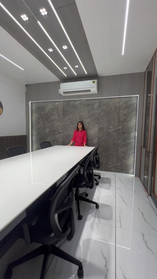 When it comes to display your business, show case the best version of…