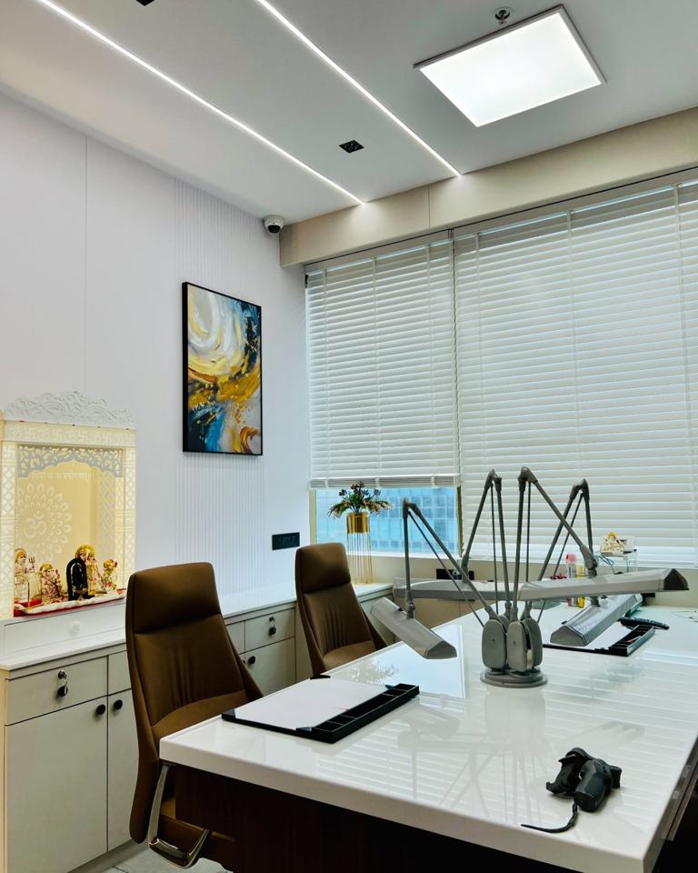 Modern office design maximizes productivity through open spaces,… – photo 3