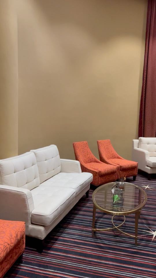A Gentlemen’s lounge