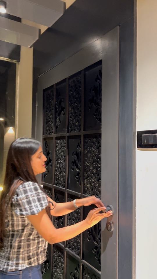 Main door with Design Glass Panel
